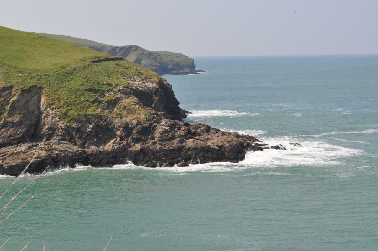 Falmouth Bay Bagian luar foto