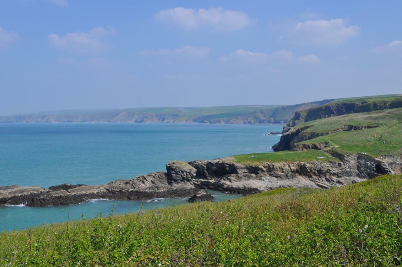 Falmouth Bay Bagian luar foto